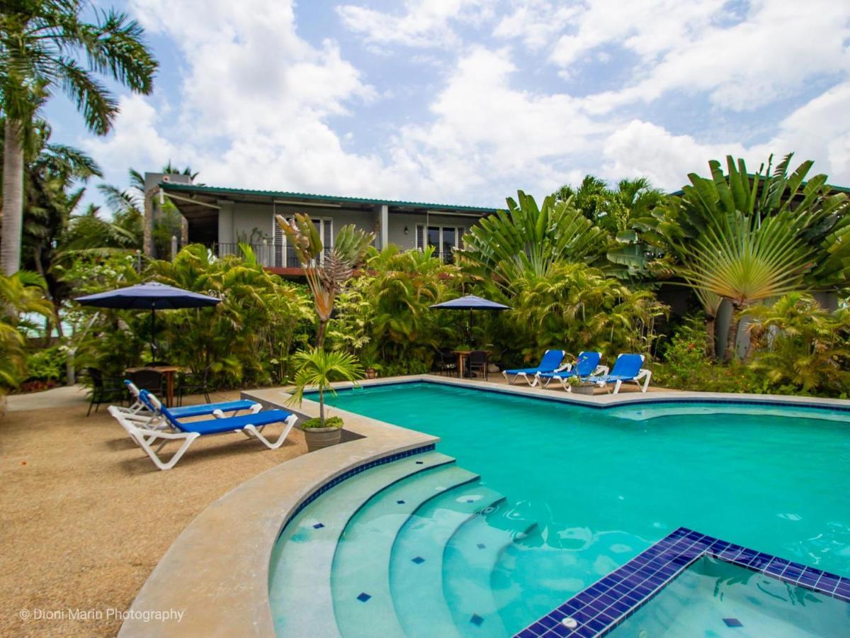 Almond Tree Hotel Resort Corozal Exterior photo