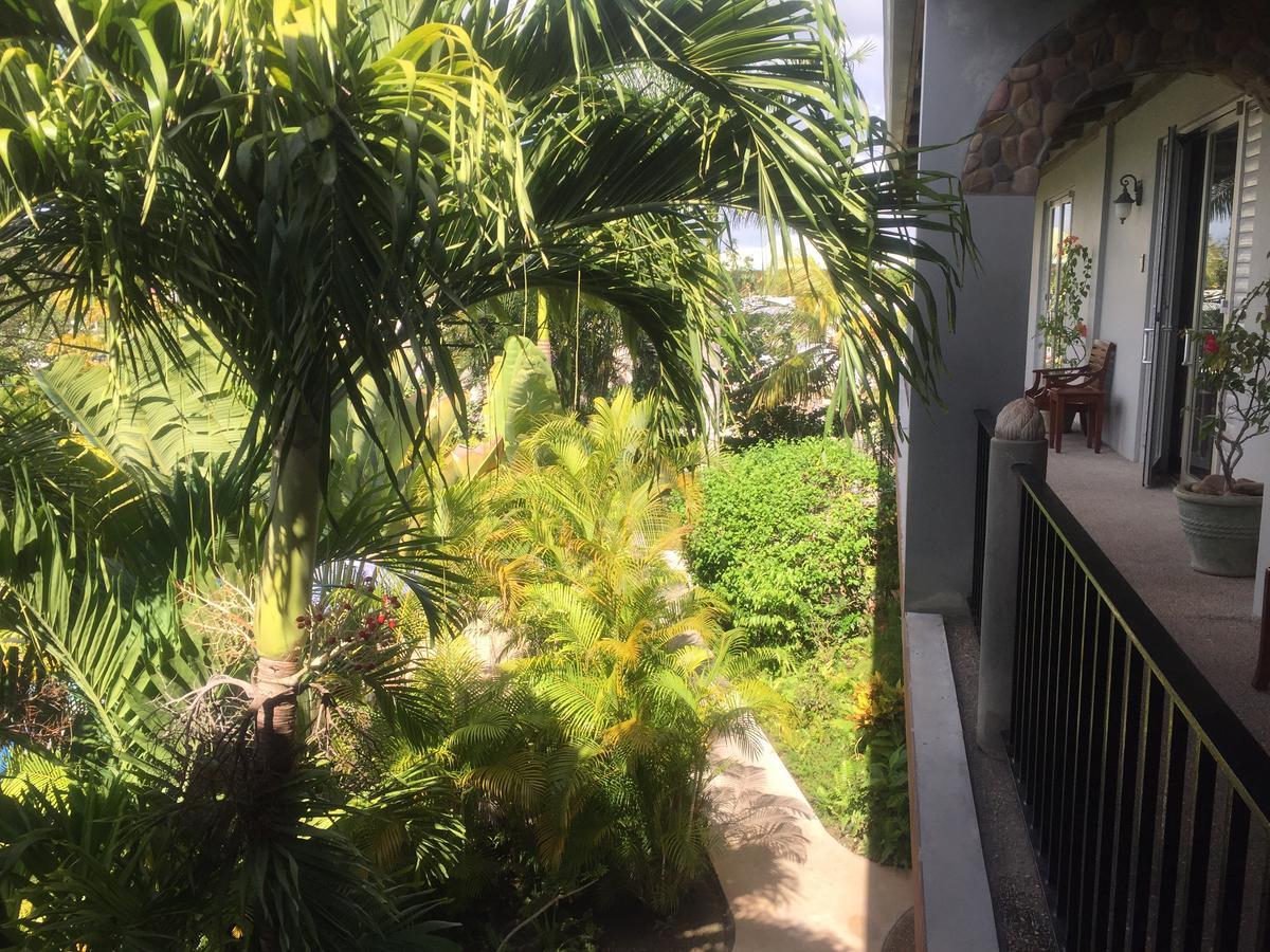 Almond Tree Hotel Resort Corozal Exterior photo